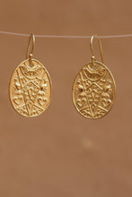 Load image into Gallery viewer, Nubian Queen Earrings